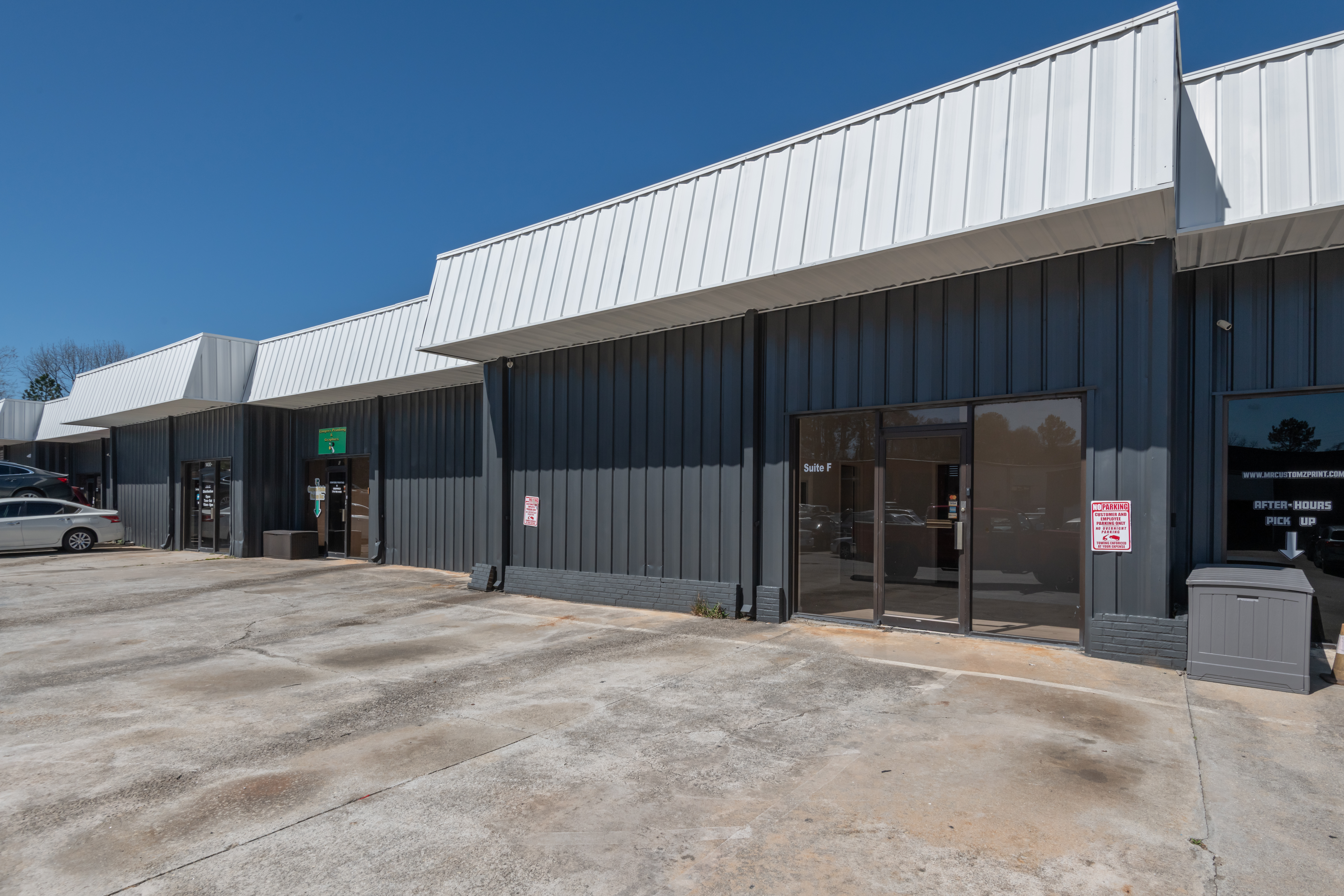 1400 General Arts — suite fronts